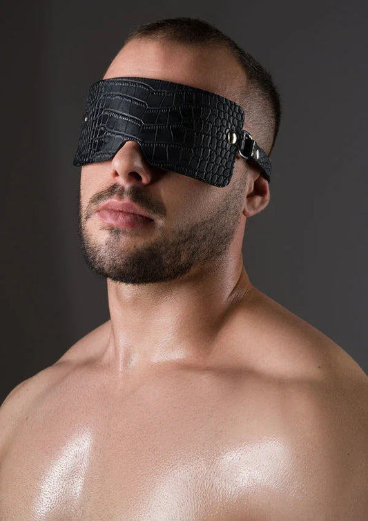 24034_BLACK_01 | bestel discreet online bij Happytoys, de erotische webshop geleid door een vrouw.