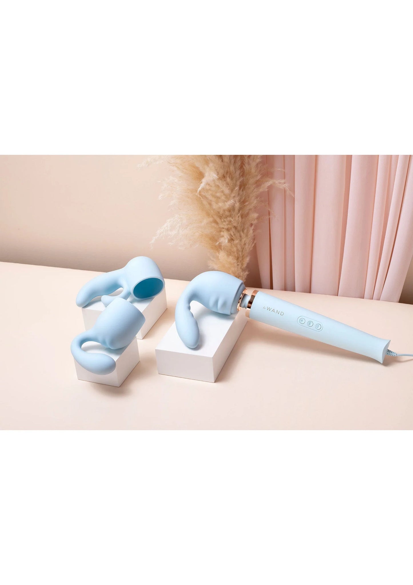 35318_BLUE_07 | bestel discreet online bij Happytoys, de erotische webshop geleid door een vrouw.