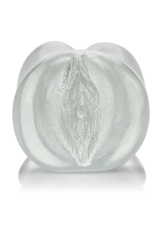 Zilverkleurige anatomische masturbator met afgeronde opening en gedetailleerde textuur