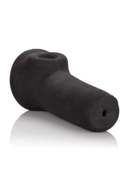 Zwarte penissleeve met afgeronde kop, brede basis en klein gaatje aan de zijkant
