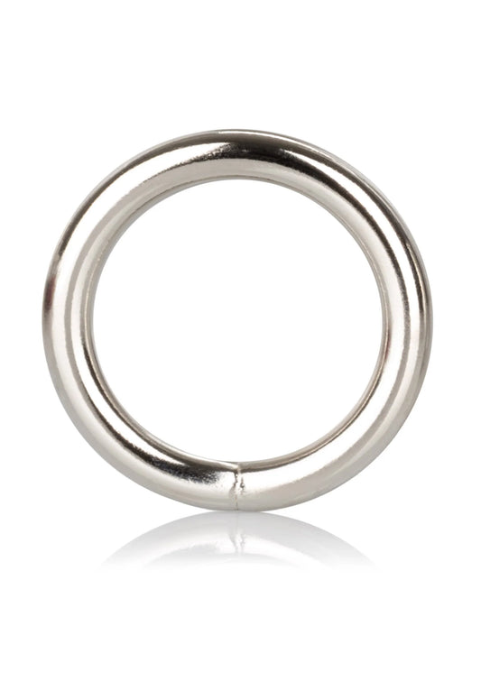 Zilveren ring (klein) met glanzende metalen afwerking