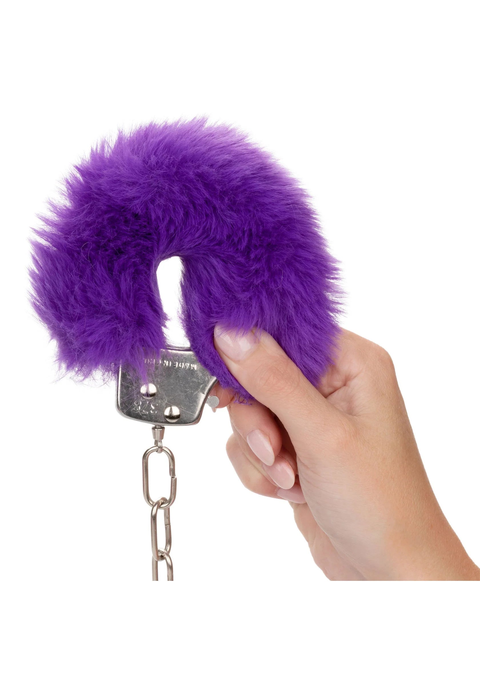Bestel: Ultra Fluffy Furry Cuffs - bij Happytoys: de erotische sex webshop | liever Happy dan Easy ⭐⭐⭐⭐⭐
