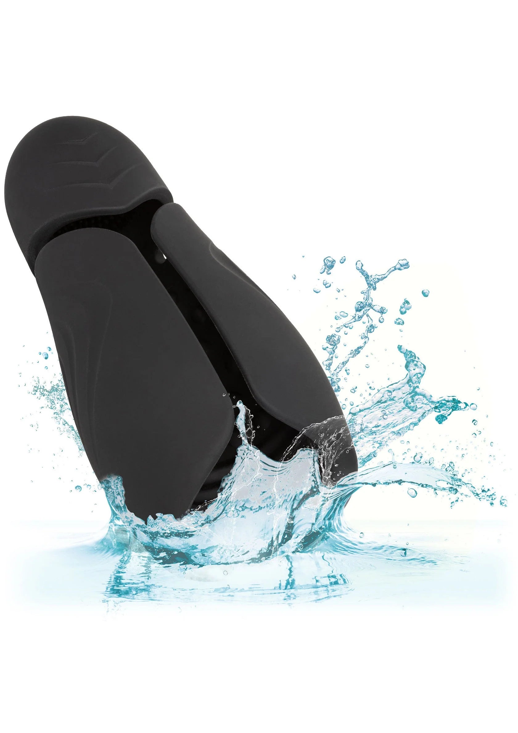 Zwarte handheld power-stroker met waterdruppels en spats tijdens gebruik