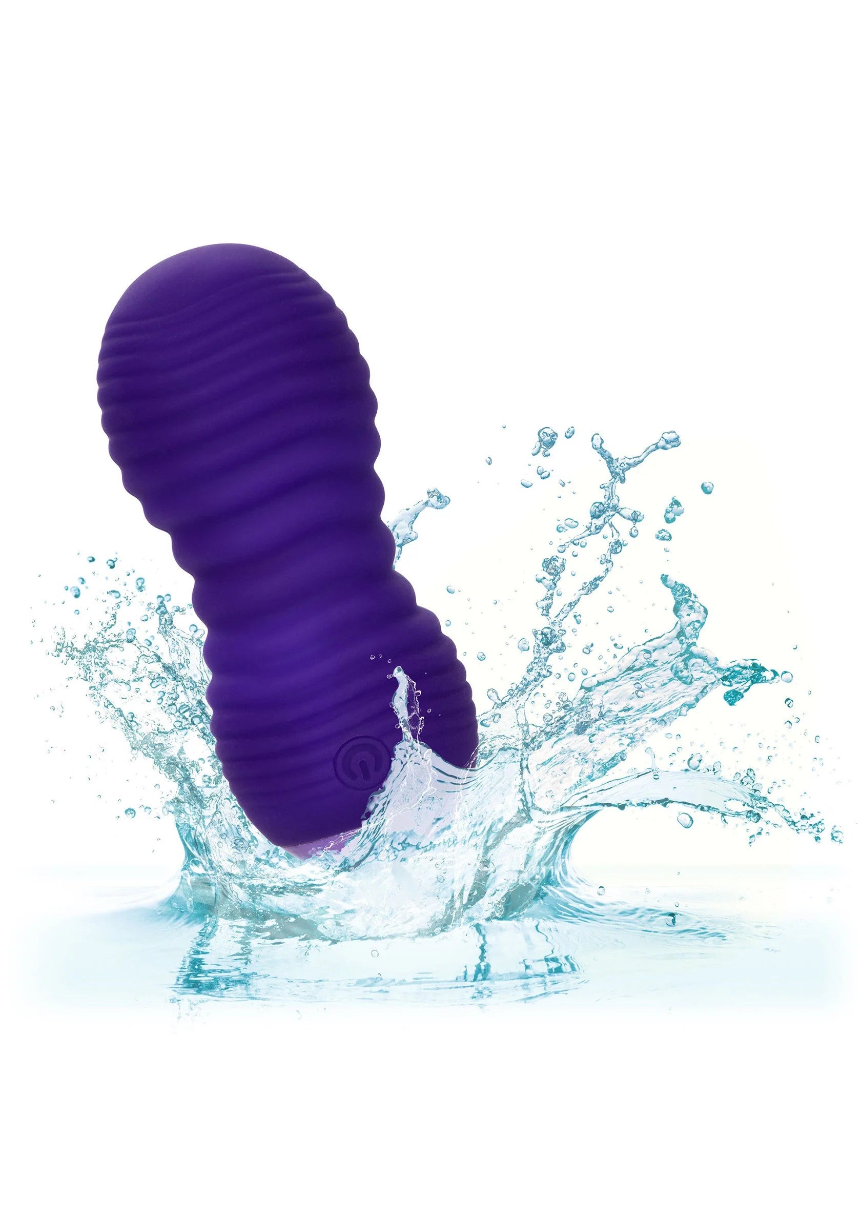 Paarse thrusting vibrator met ribbels met waterdruppels rond het toestel