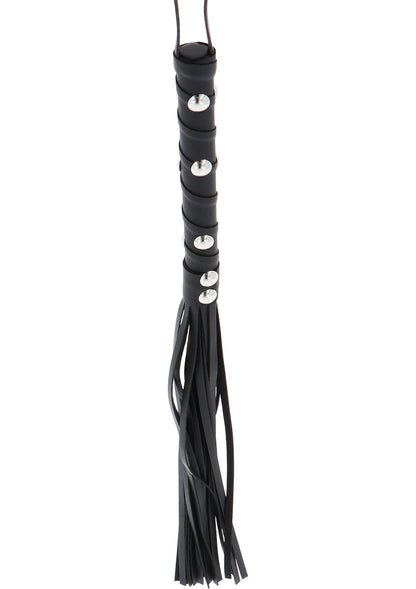 Zwarte flogger met metalen studs op het handvat en dubbele franjes met koorden