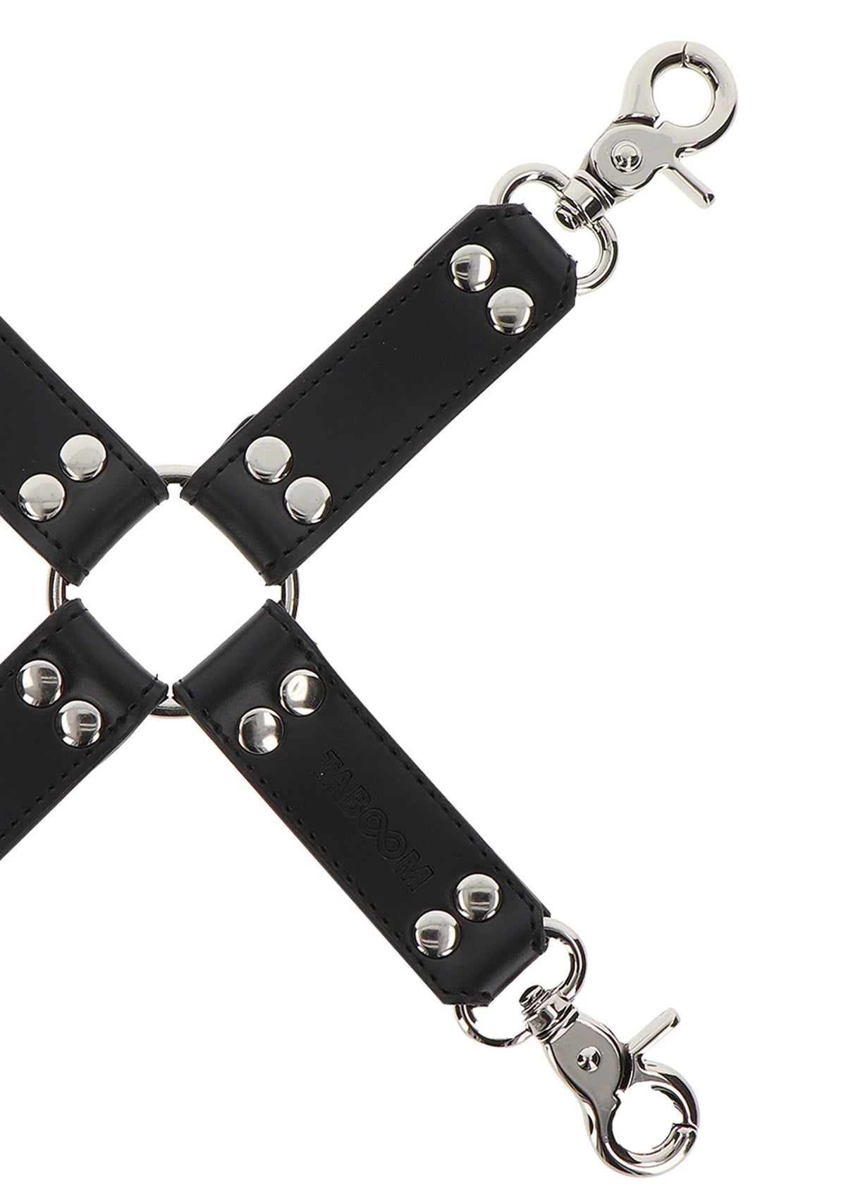 Detail van zwarte hogtie-riem met metalen ring en karabiner
