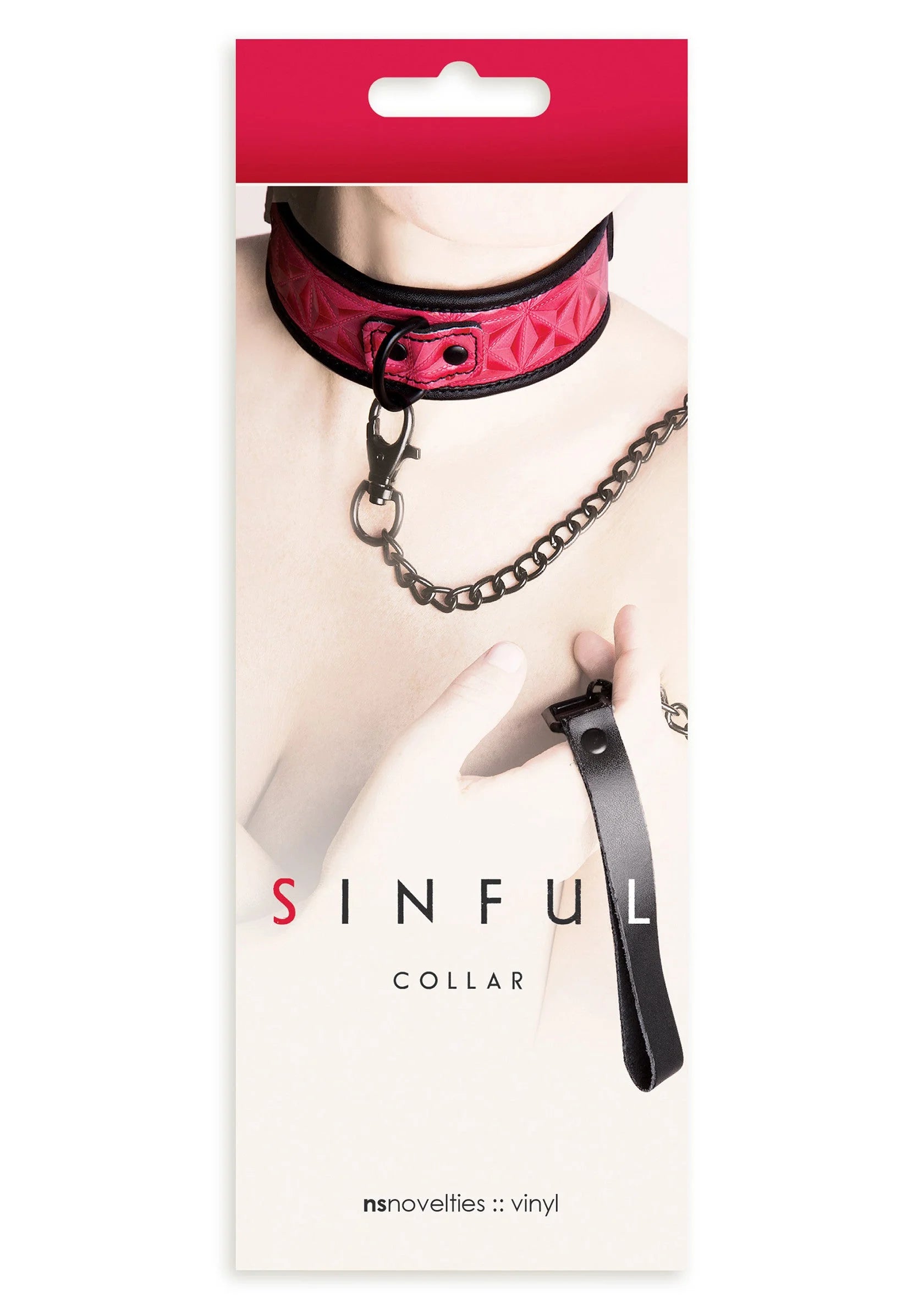 Roze vinyl halsband op kaart, met ketting en gespsluiting.