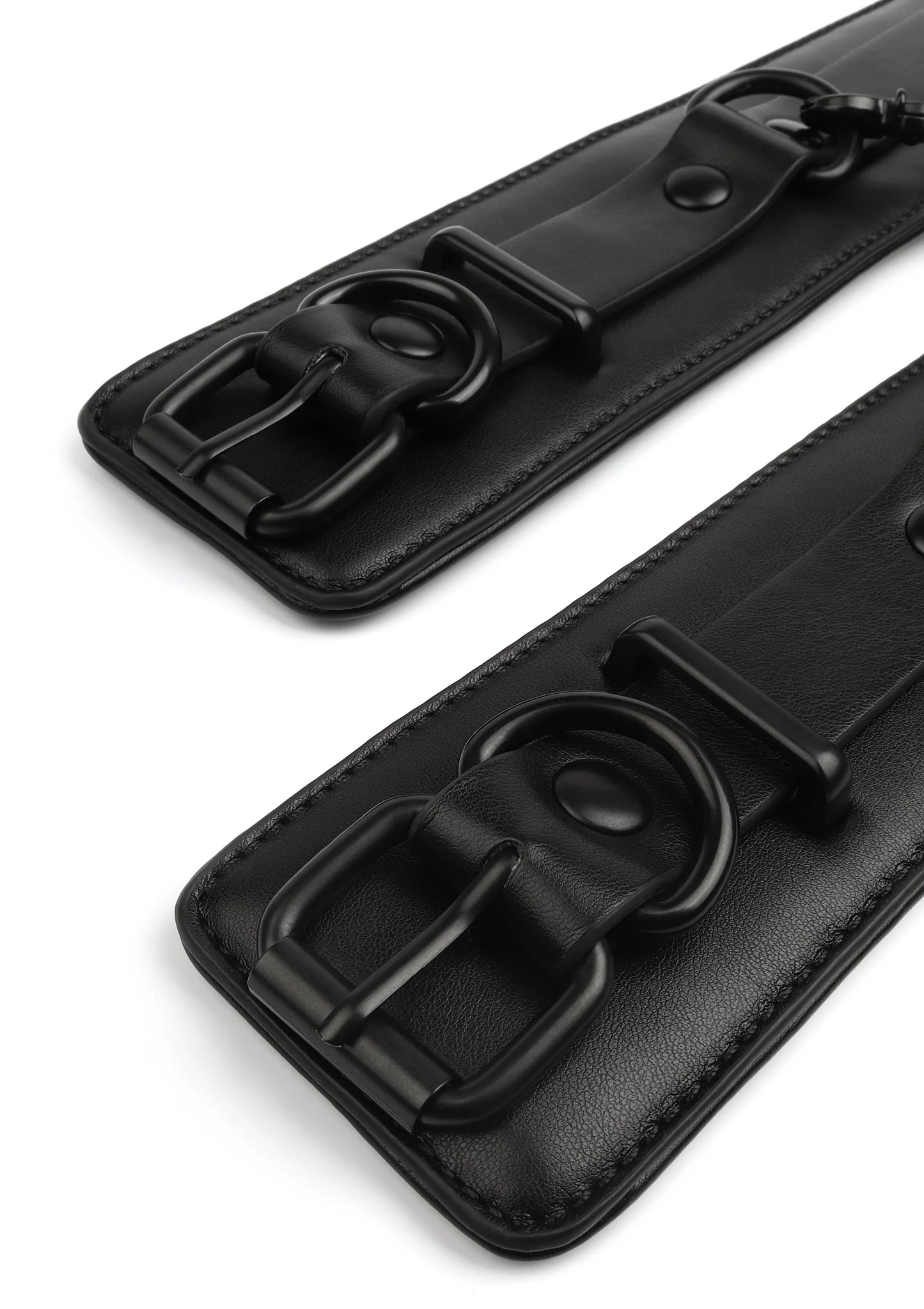 24000_BLACK_06 | bestel discreet online bij Happytoys, de erotische webshop geleid door een vrouw.