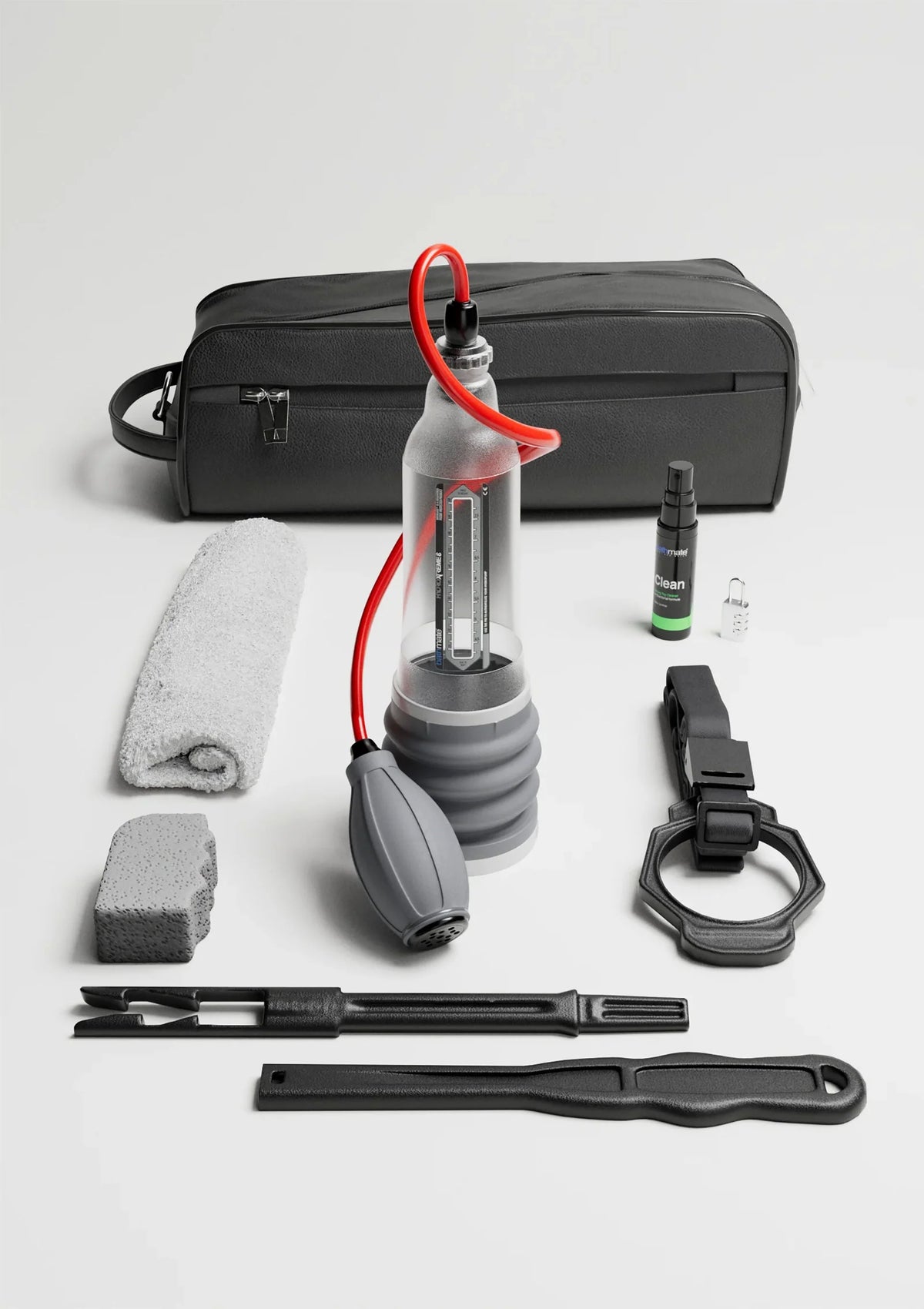 Waterpomp-set in tas met grijze cilinder, rode slang, mondstuk en accessoires