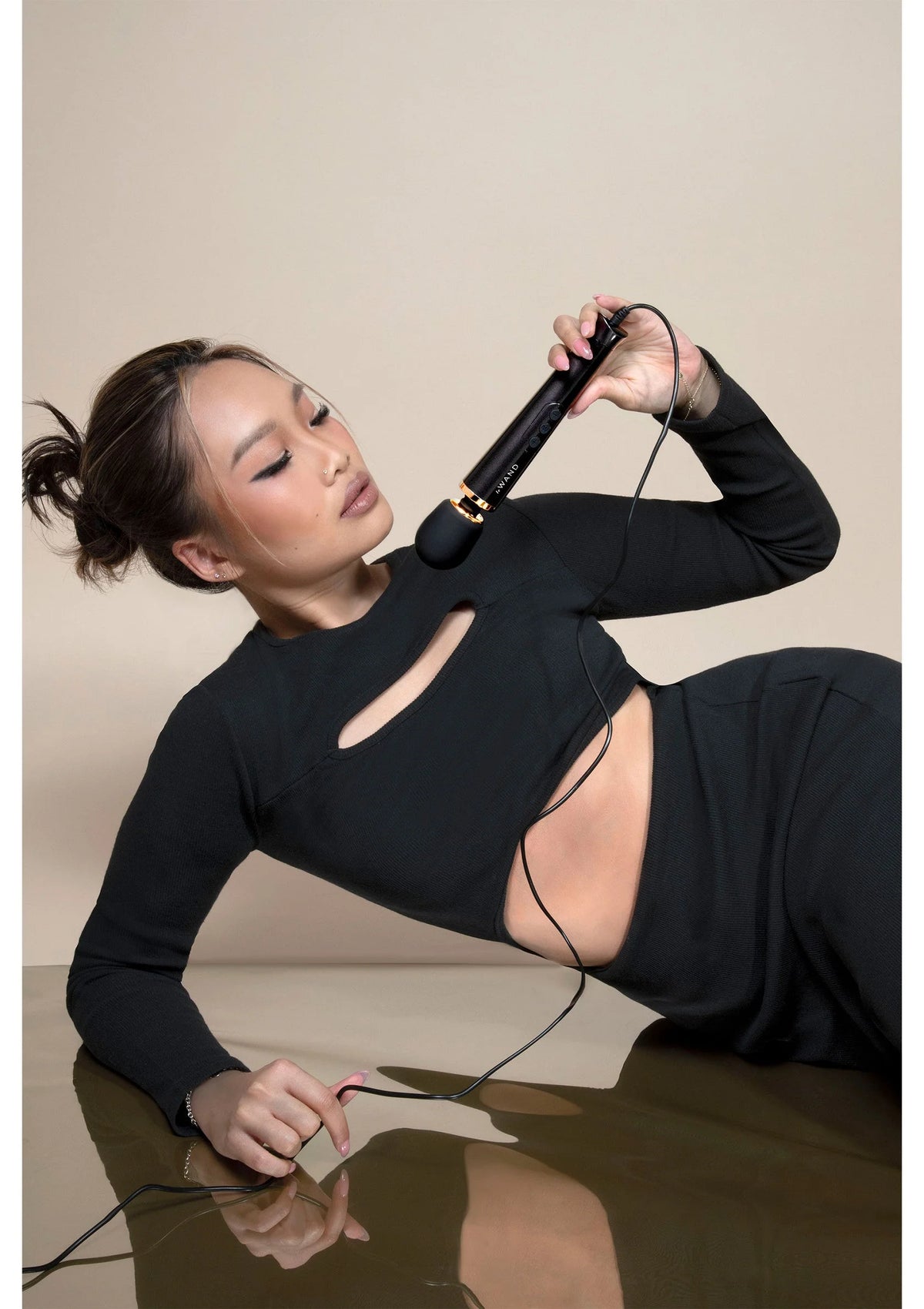 Beste vandaag nog: Le Wand Petit Plugin Massager by LeWand - bij Happytoys Sexshop: online sex shop for Feeling Happy & Easy 😊