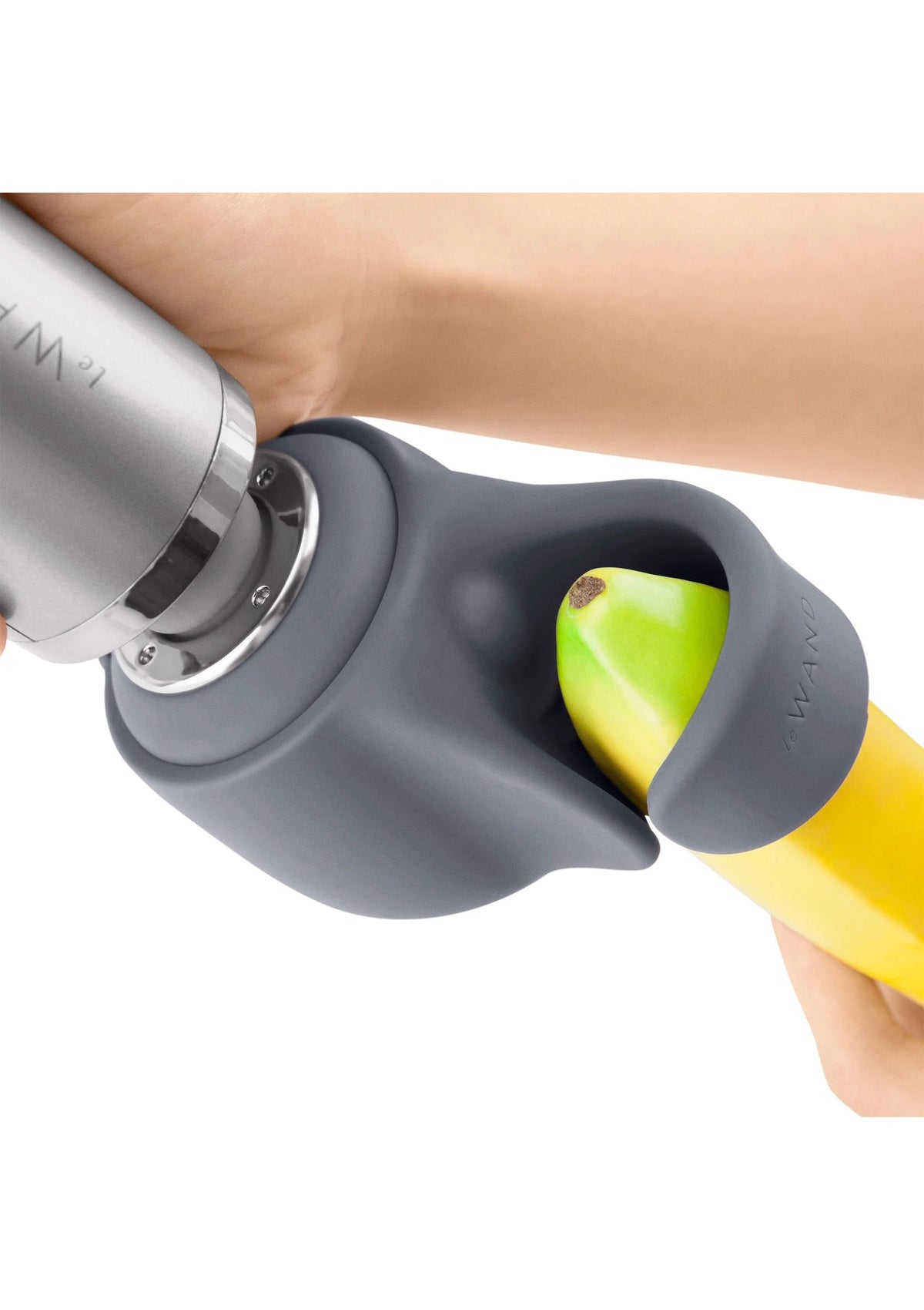 Grijze siliconen penis-play bevestiging met gele uiteinde en zilveren koppeling