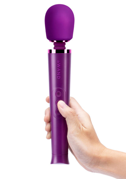 Beste vandaag nog: Petite Rechargeable Wand Vibrator by Le Wand - bij Happytoys Sexshop: Toys for Feeling Happy & Easy 😊