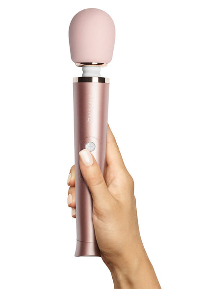 Beste vandaag nog: Petite Rechargeable Wand Vibrator by Le Wand - bij Happytoys Sexshop: Toys for Feeling Happy & Easy 😊