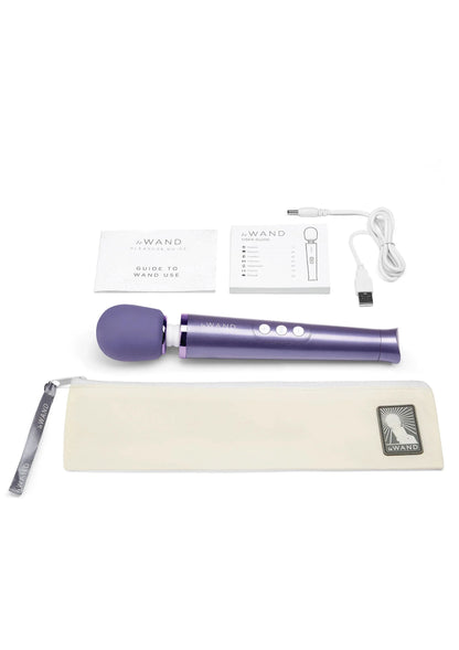 Beste vandaag nog: Petite Rechargeable Wand Vibrator by Le Wand - bij Happytoys Sexshop: Toys for Feeling Happy & Easy 😊