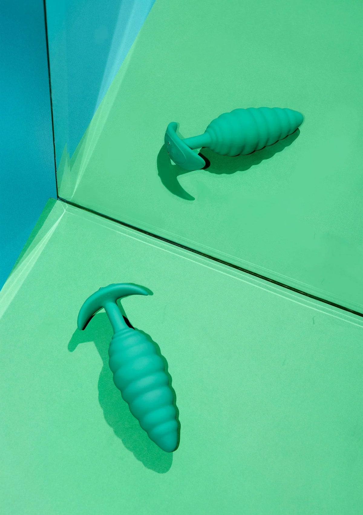 Beste vandaag nog: Twist Texture Plug by B - Vibe - bij Happytoys