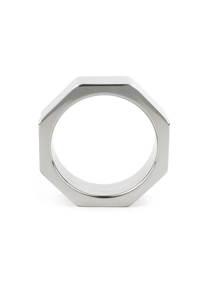 Zilverkleurige hexagonale metalen ring met open ronde opening.