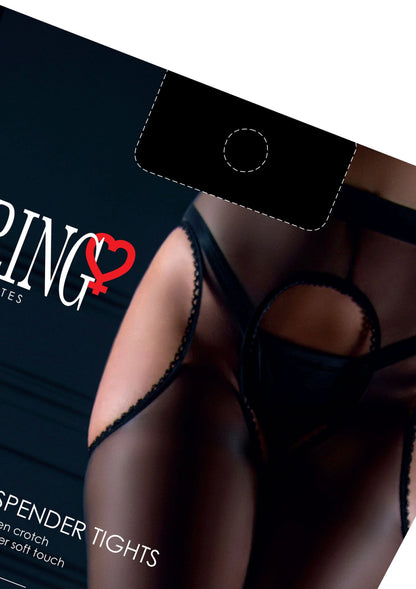 Close-up van zwarte suspenderpanty met openingen en afgewerkte kant langs de randen