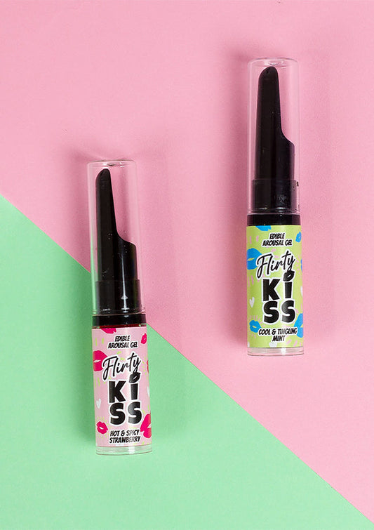 Beste vandaag nog: Flirt Kiss Gel Strawberry Mint 2x8 gr by Secret Play - bij Happytoys Sexshop: online sex shop for Feeling Happy & Easy 😊