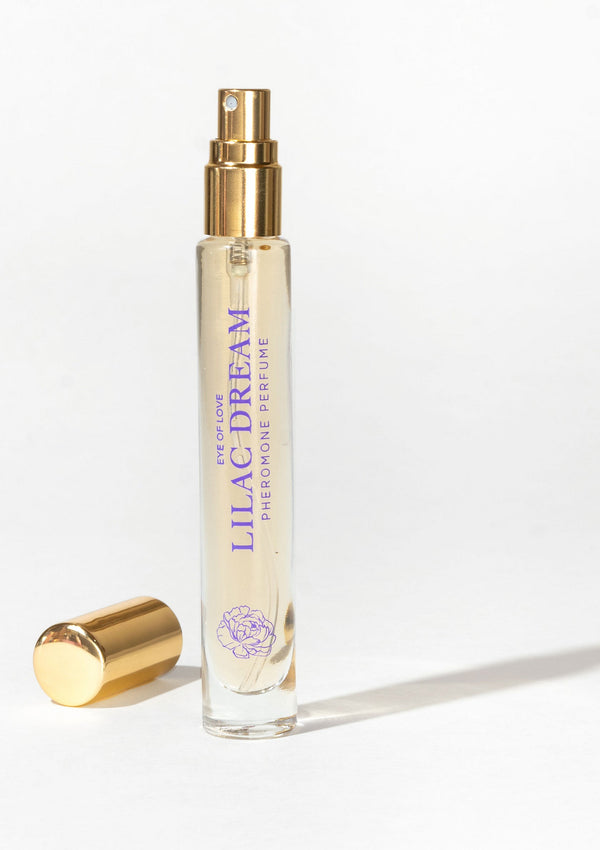 Lilac Dream parfumflesje met gouden verstuiver, doorzichtige glasfles.