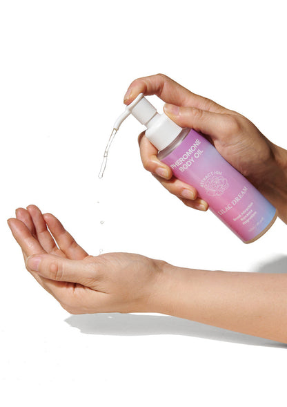 Beste vandaag nog: Phero Body Oil Attract Him 120 ml by Eye of Love Bloom - bij Happytoys Sexshop: online sex shop for Feeling Happy & Easy 😊