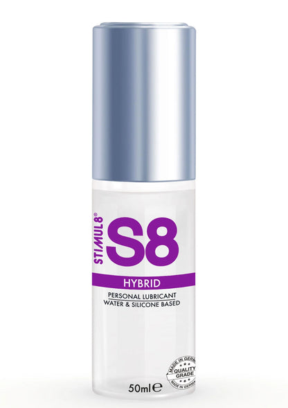 Hybride smeermiddel S8 50 ml, close-up etiket met paarse S8-tekst en dop