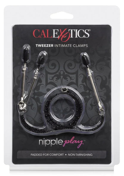 CalExotics tepelklemmen verpakking met zwarte ketting en metalen klemmen
