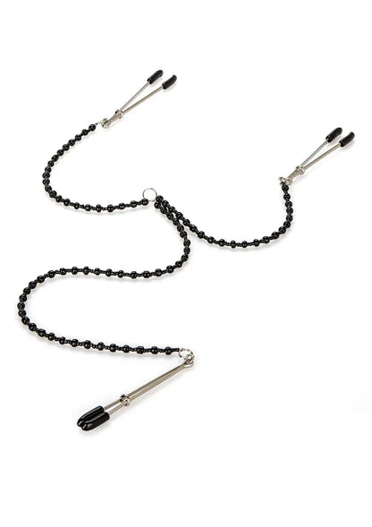Tepelklemmen met zwarte ketting en twee metalen klemmen met drukkers