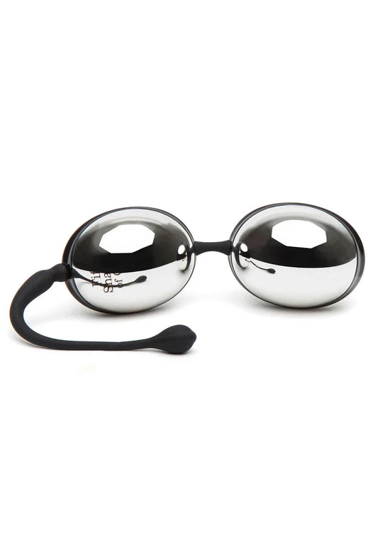 Inner Goddess Silver Jiggle Balls 67g Fifty Shades of Grey - Happytoys Sexshop: online sex shop for Feeling Happy & Easy 😊 - Discreet geleverd