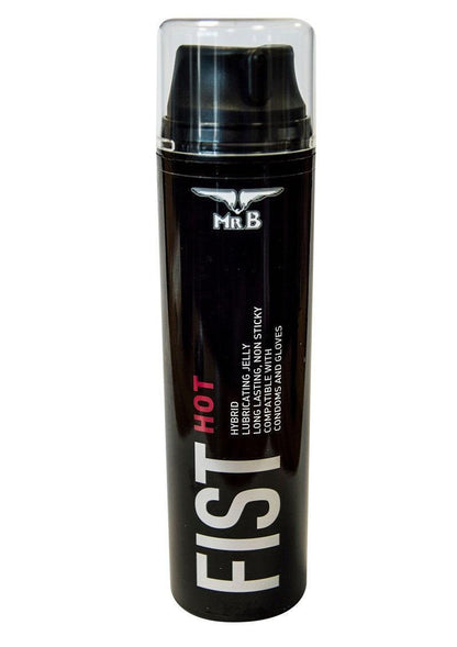 Glijmiddel van MrB, zwarte fles met zwarte dop en FIST Hot Lube label